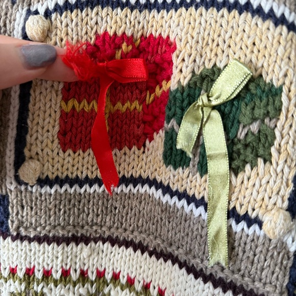 Vintage Heirloom Collectibles Embellished Christmas Sweater - M - 1999 - Picture 5 of 7